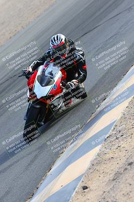 media/Jan-14-2022-Apex Assassins (Fri) [[4609ad47be]]/Trackday 1/Session 5/Turn 10 Inside/